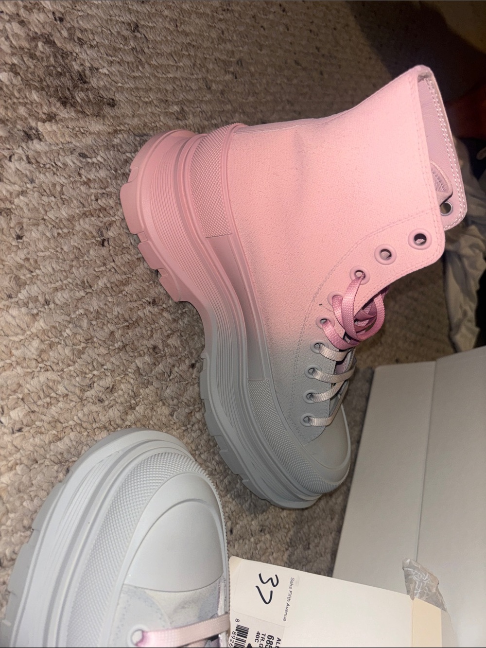 Alexander McQueen Pink and White Lace-Up High-Top Platform Boots - Picture 4 of 5